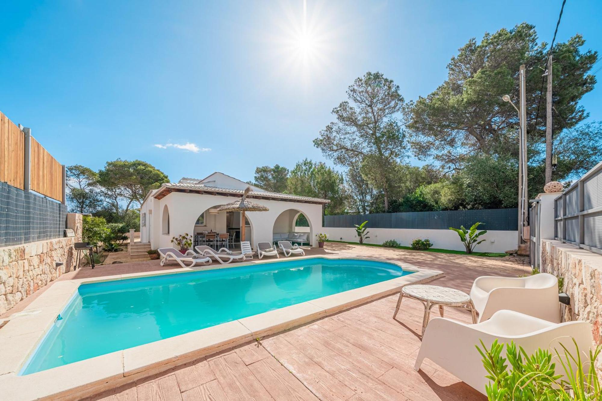 Villa Abril Santanyi Bagian luar foto